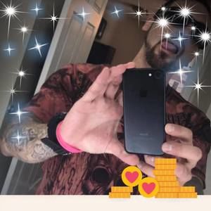 Meet your Posher, Shane